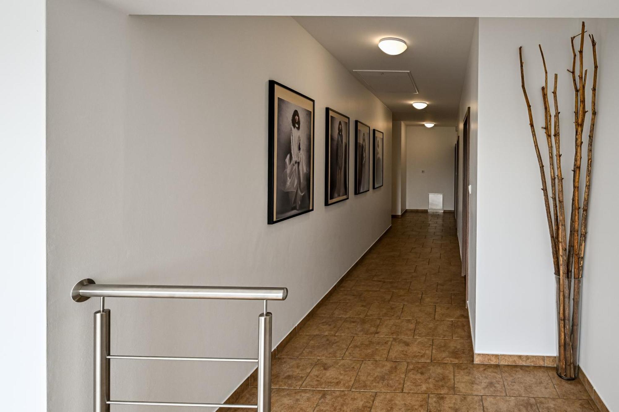 Penzion Zurek Velke Bilovice Exterior photo